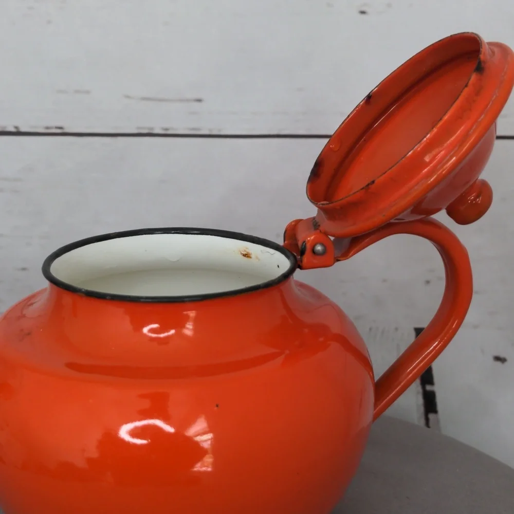 N/A orange enamel